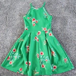 Green floral sleeveless dress